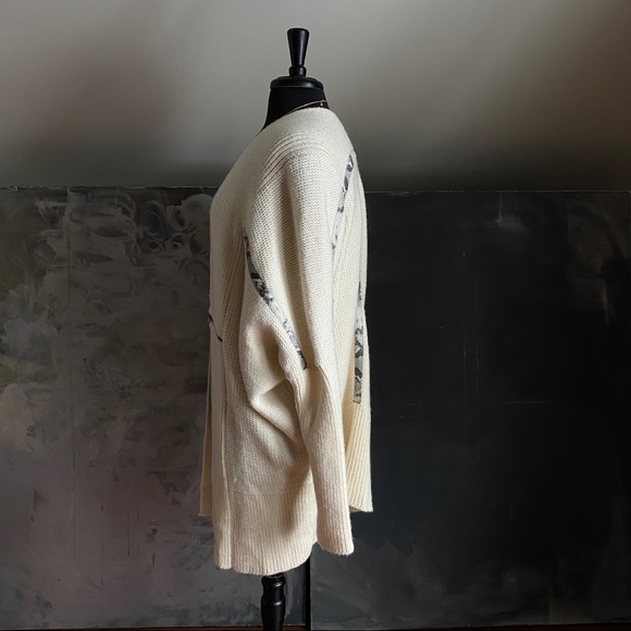 AMS Pure Knit Long Sweater snakeskin detail Cardigan - SZ 6 White - Picture 3 of 7